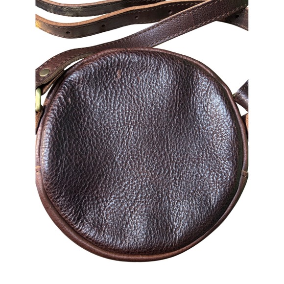 Portland Leather Goods PLG Brown Leather Small Circle Crossbody Bag - Picture 2 of 4